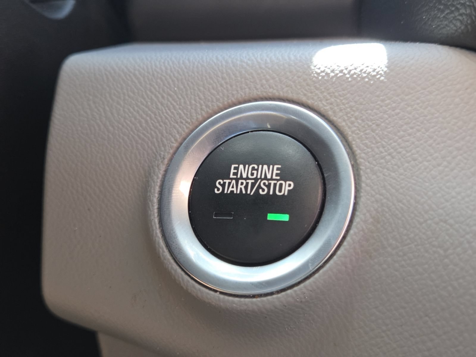 Used 2021 GMC Terrain SLT w/ LPO, Floor Liner Package FWD image 11
