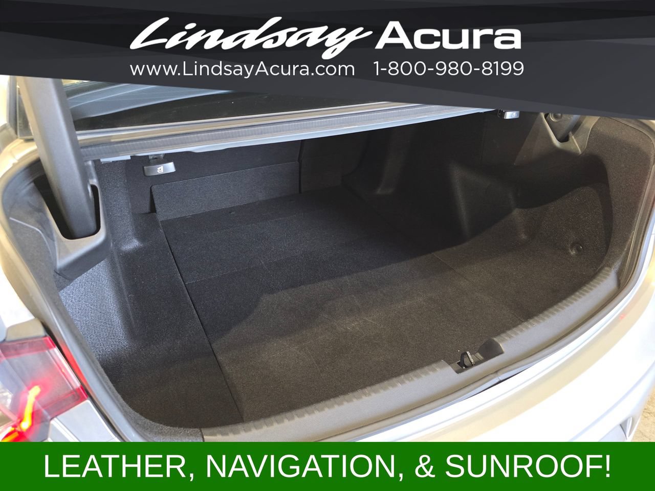 Used 2022 Acura TLX w/ Technology Package FWD image 8