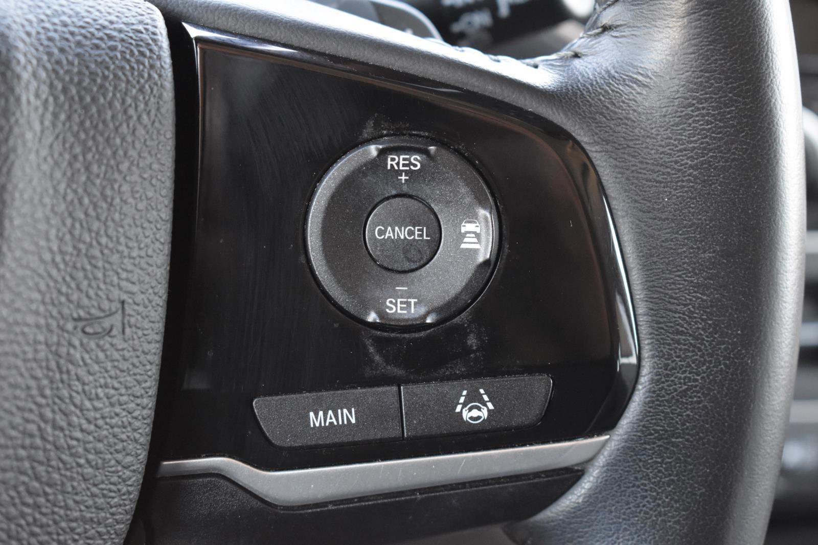 Used 2019 Honda Pilot Touring image 8