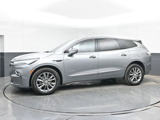 Used 2024 Buick Enclave Avenir w/ Avenir Technology Package AWD/4WD image 11
