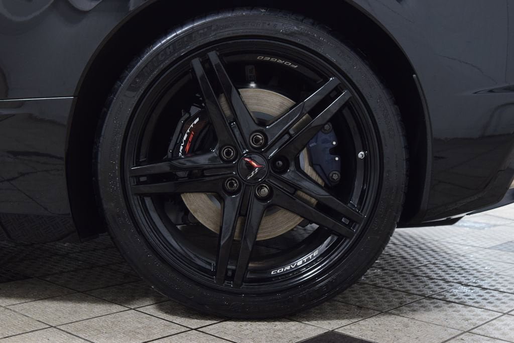 New 2026 Chevrolet Corvette Stingray Premium Cpe w/ Z51 Performance Package RWD image 23
