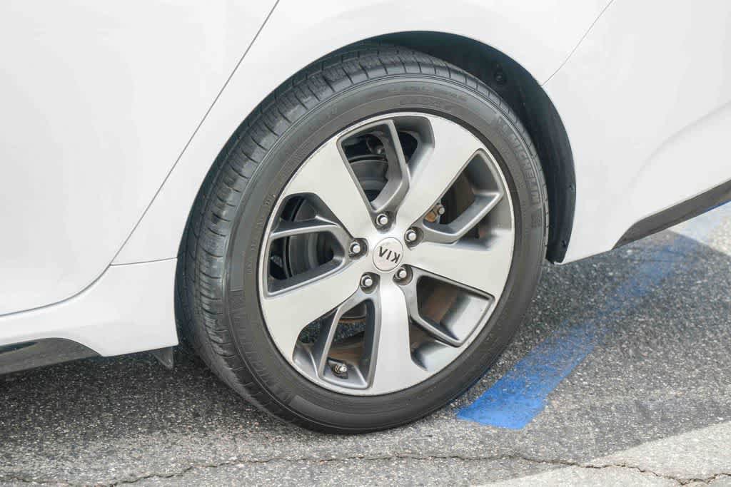 Used 2020 Kia Optima S FWD image 10