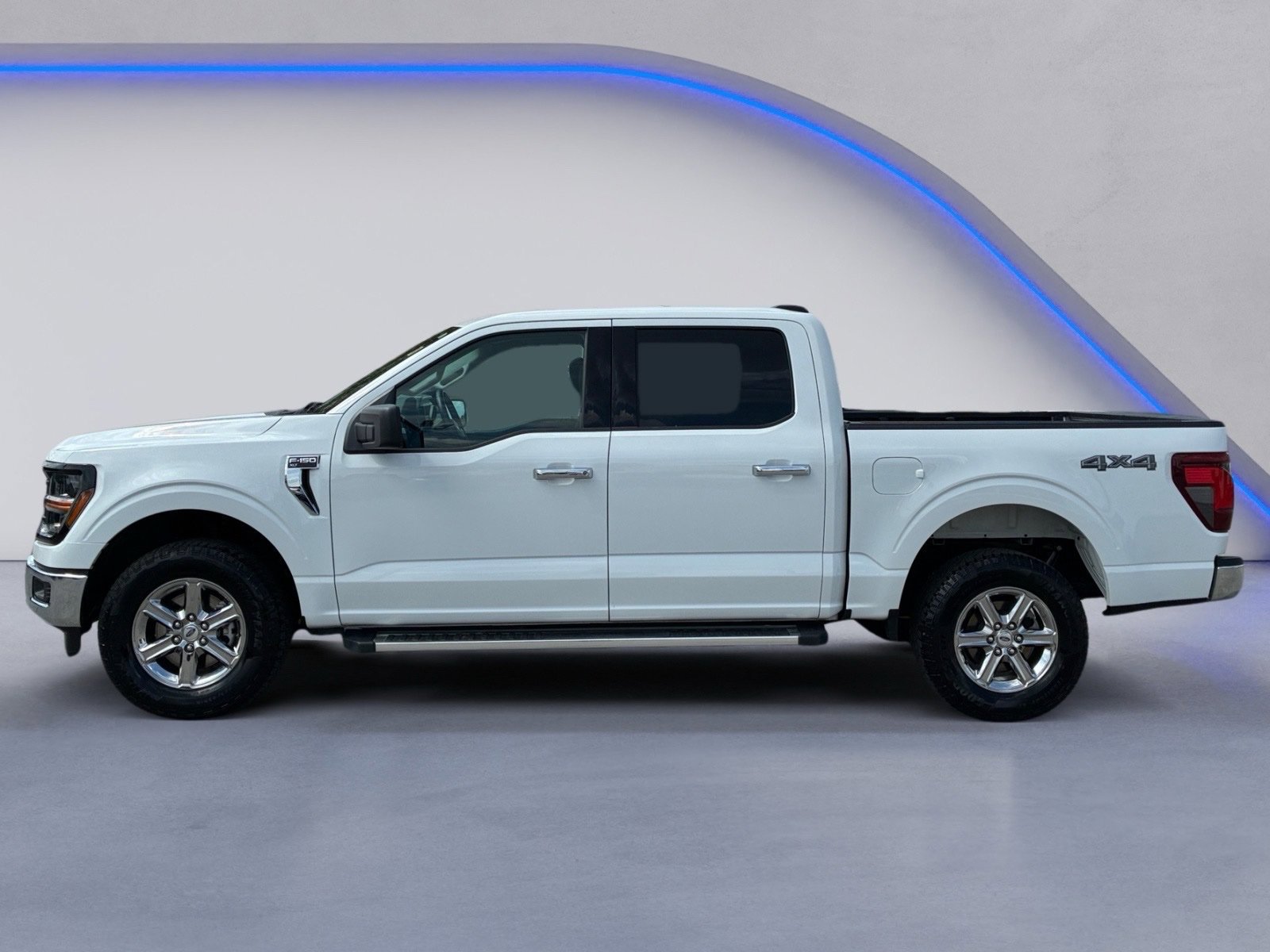 Used 2025 Ford F150 XLT w/ Equipment Group 301A Standard AWD/4WD image 7
