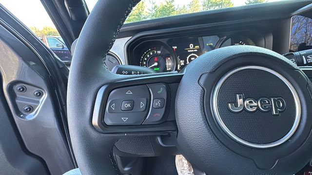 Used 2025 Jeep Wrangler Unlimited Sport S 4xe AWD/4WD image 18