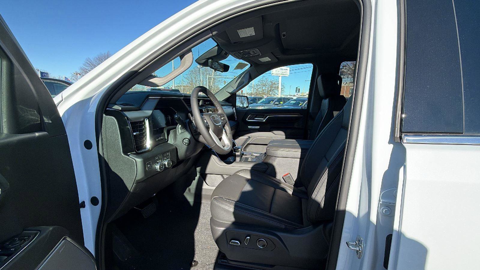 New 2026 GMC Sierra 1500 Denali w/ Denali Reserve Package image 19