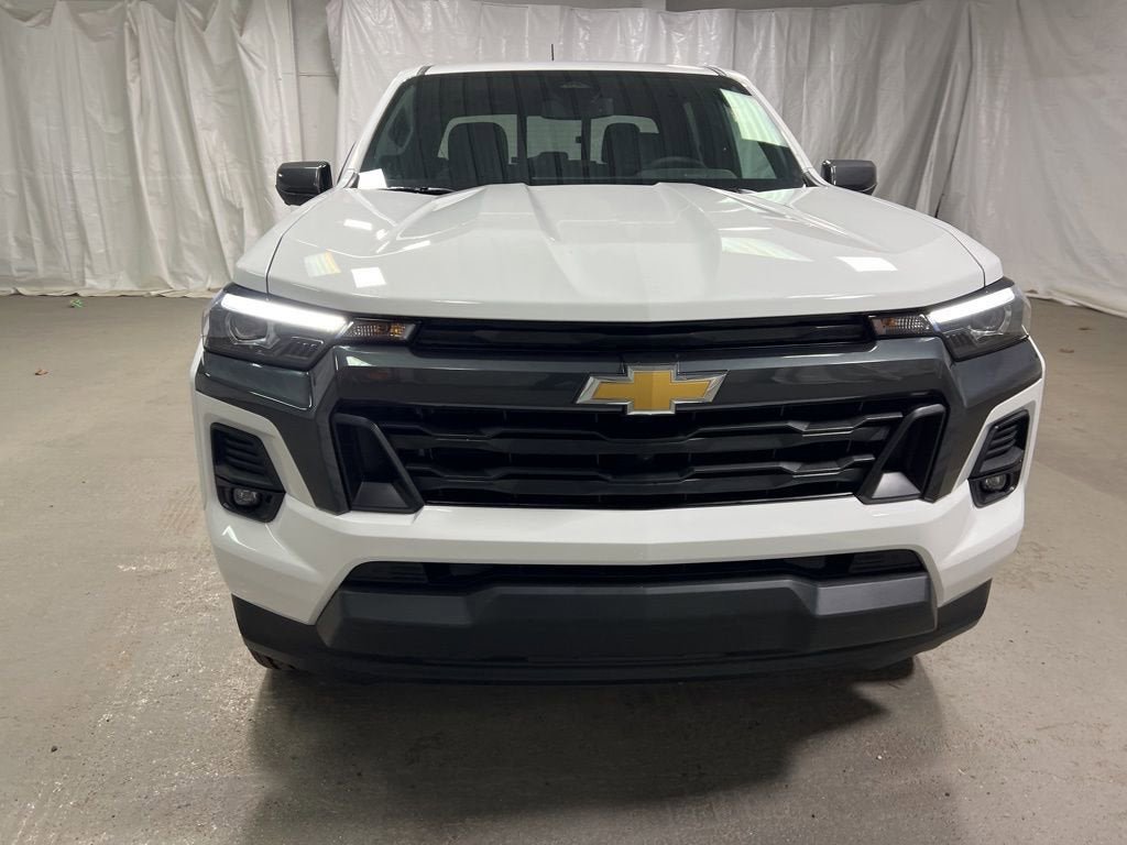 New 2025 Chevrolet Colorado LT w/ LT Convenience Package RWD image 2