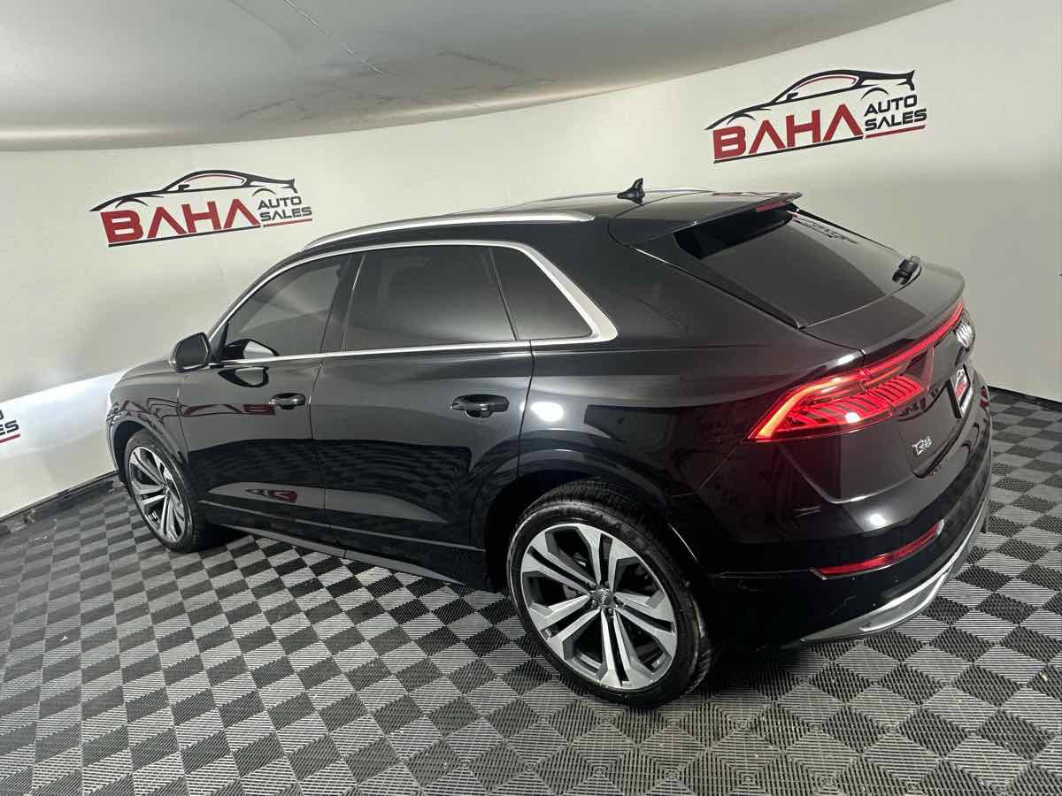 Used 2019 Audi Q8 Prestige AWD/4WD image 6