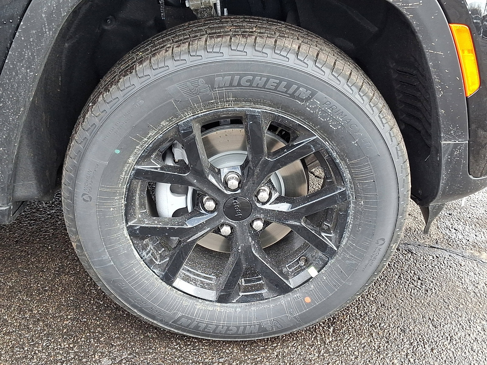 New 2026 Jeep Grand Cherokee Altitude image 8