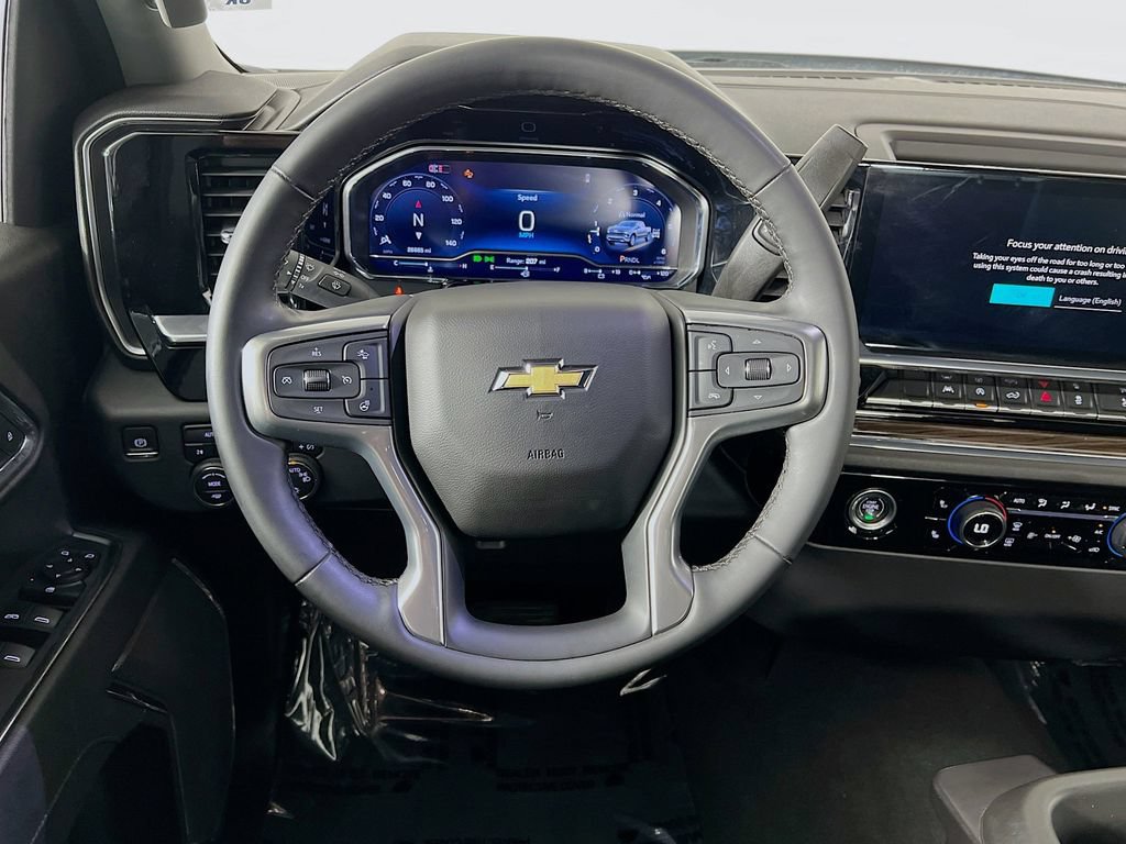 Used 2024 Chevrolet Silverado 1500 LT AWD/4WD image 11