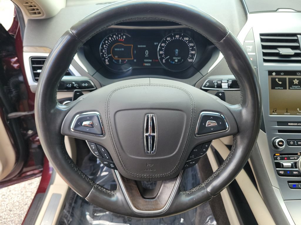 Used 2017 Lincoln MKZ Reserve w/ Luxury Package FWD image 25