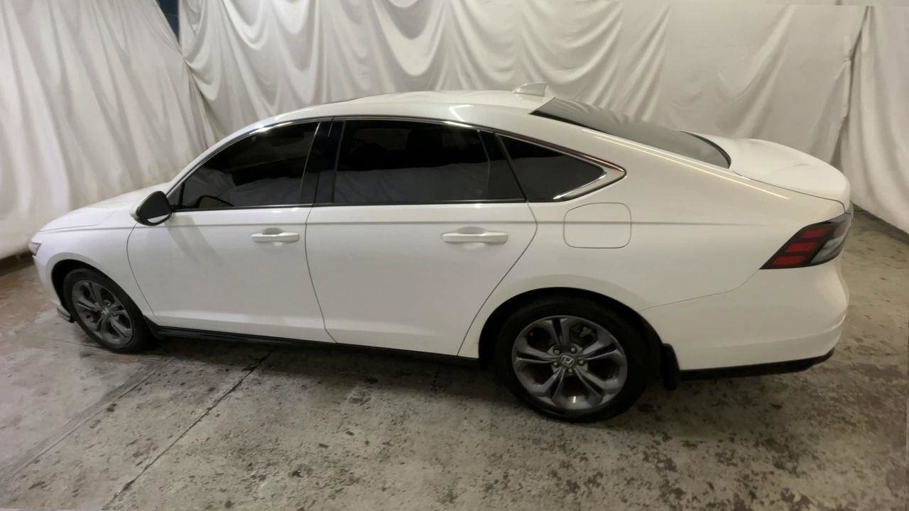 Certified 2023 Honda Accord EX-L image 6