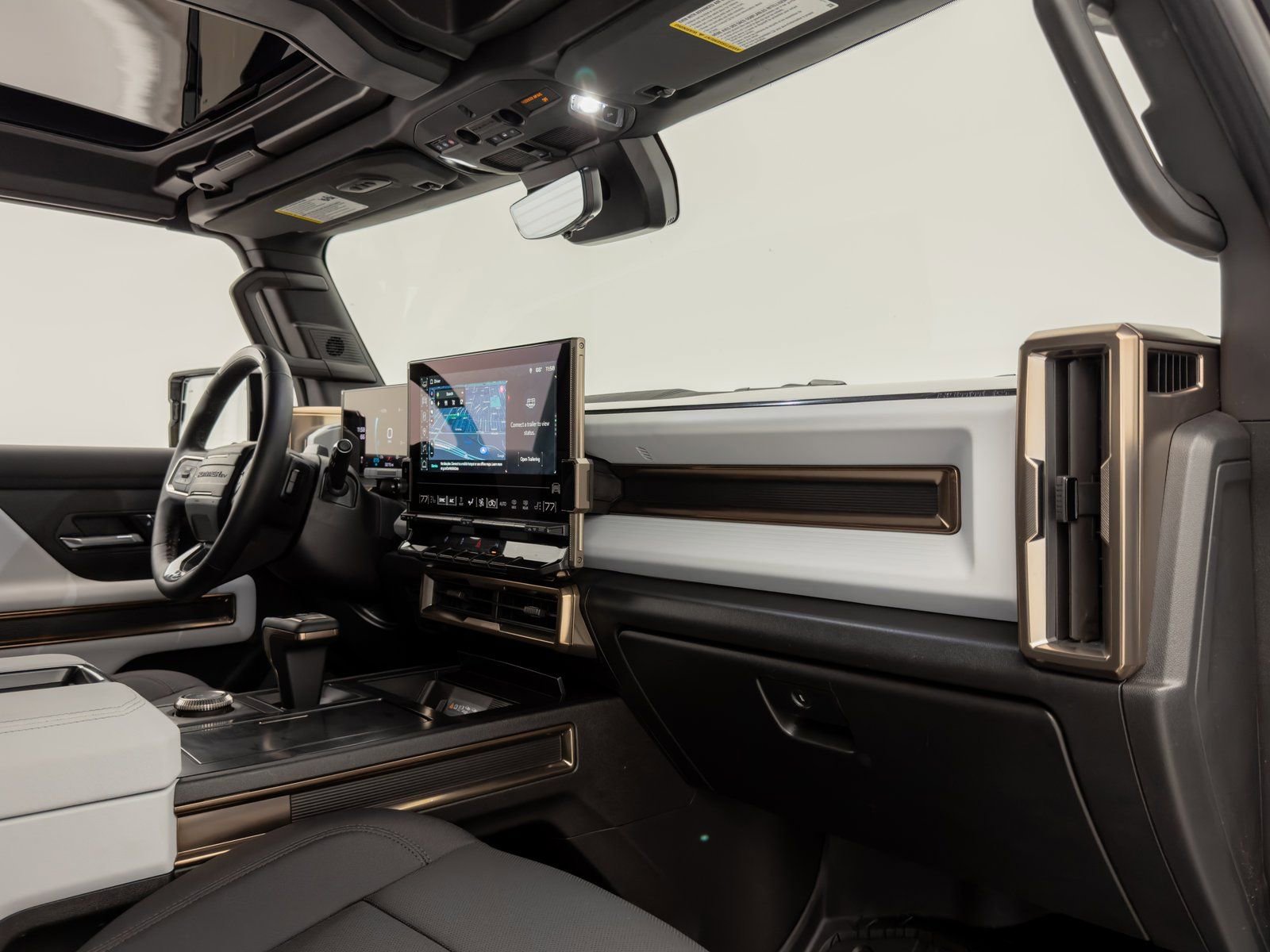 Used 2025 GMC Hummer EV 2X image 25