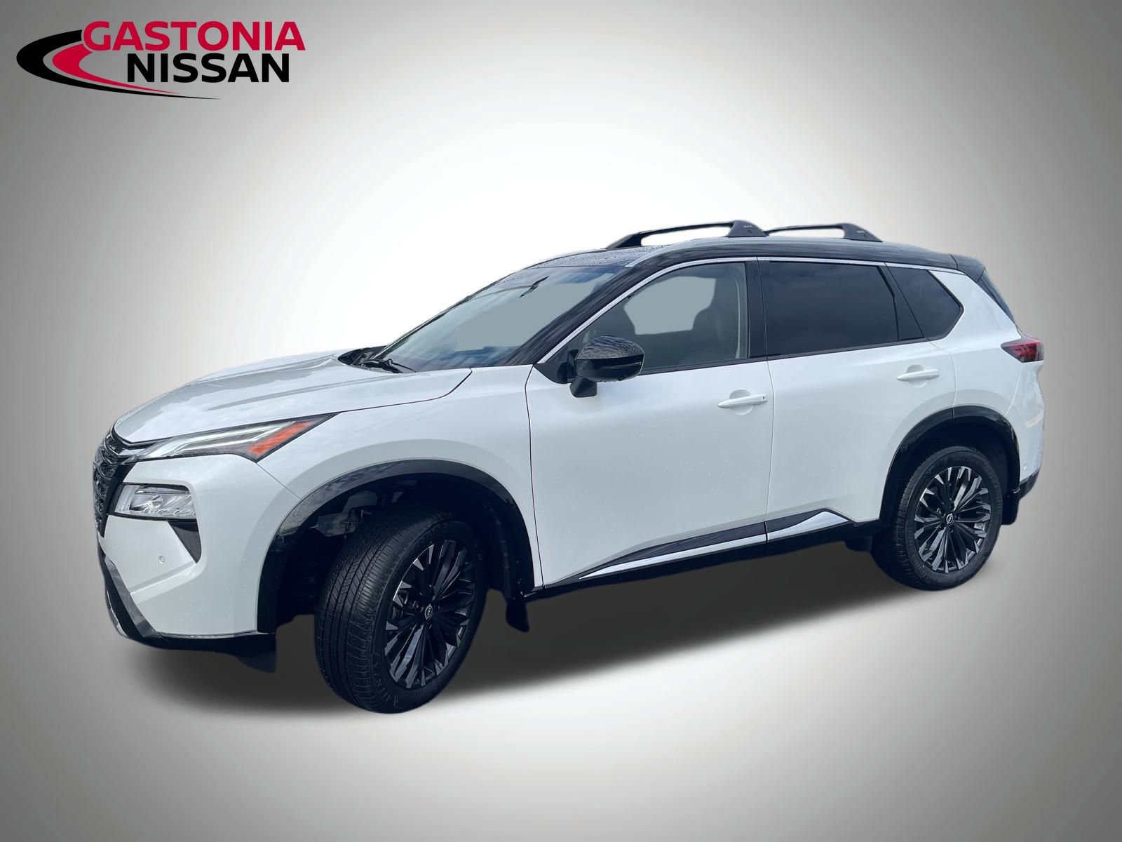 Used 2026 Nissan Rogue Platinum w/ Platinum Premium Package image 5