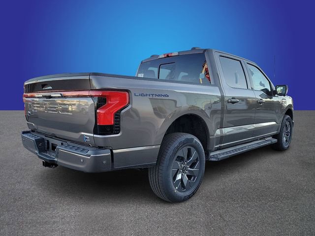 New 2023 Ford F150 Lightning Lariat image 3