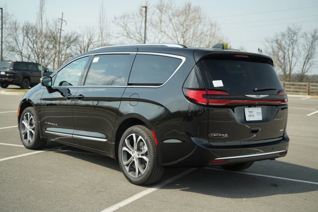 New 2026 Chrysler Pacifica Pinnacle AWD/4WD image 4