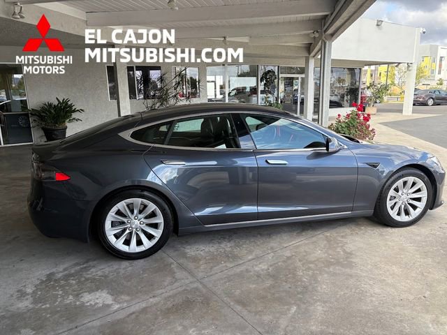 Used 2017 Tesla Model S 100D AWD/4WD image 2