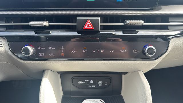 New 2027 Kia Sportage EX AWD/4WD image 18