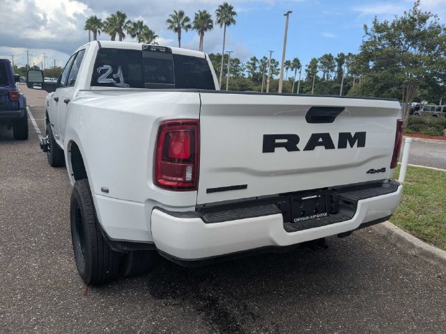 New 2026 RAM 3500 Big Horn AWD/4WD image 6