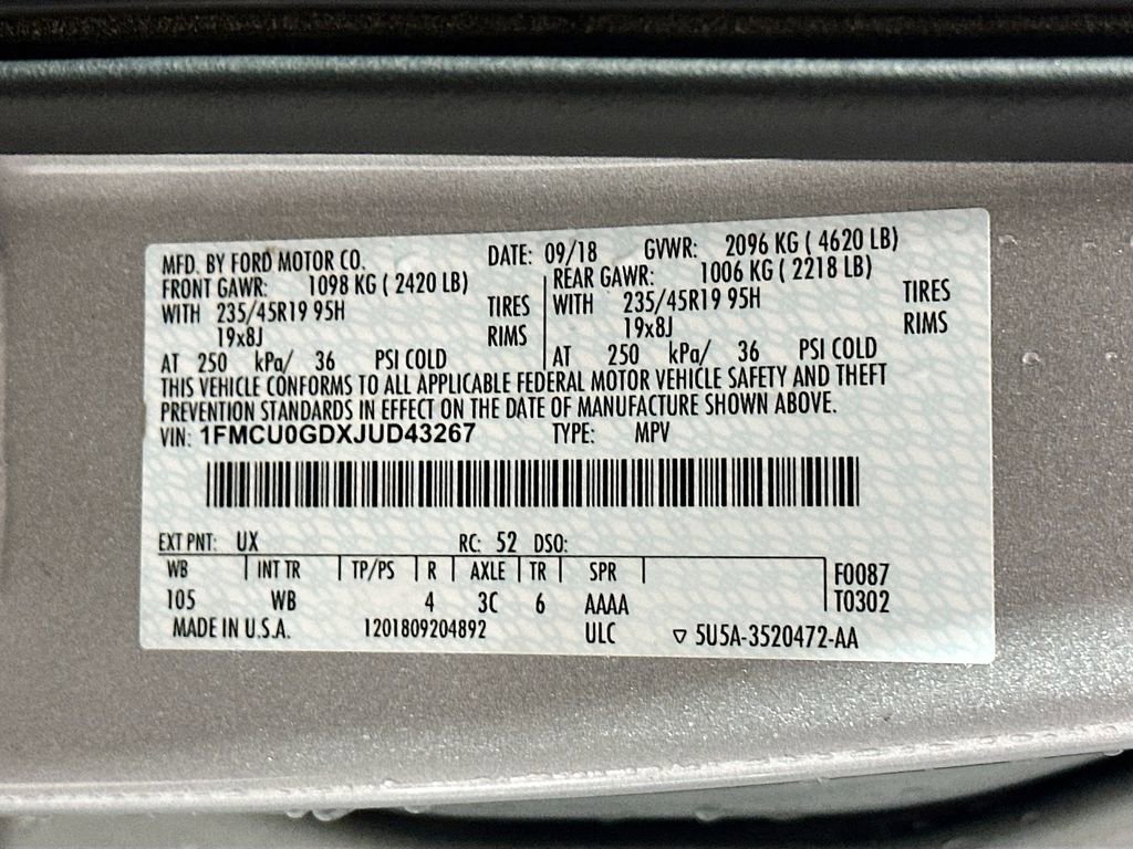 Used 2018 Ford Escape SE w/ SE Sport Appearance Package image 29