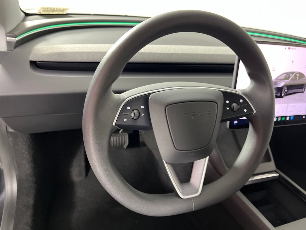 Used 2025 Tesla Model 3 Long Range AWD/4WD image 33