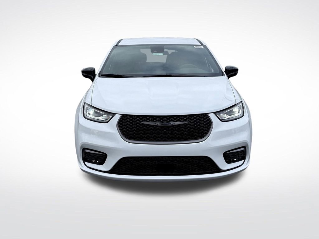 New 2026 Chrysler Pacifica Select image 2