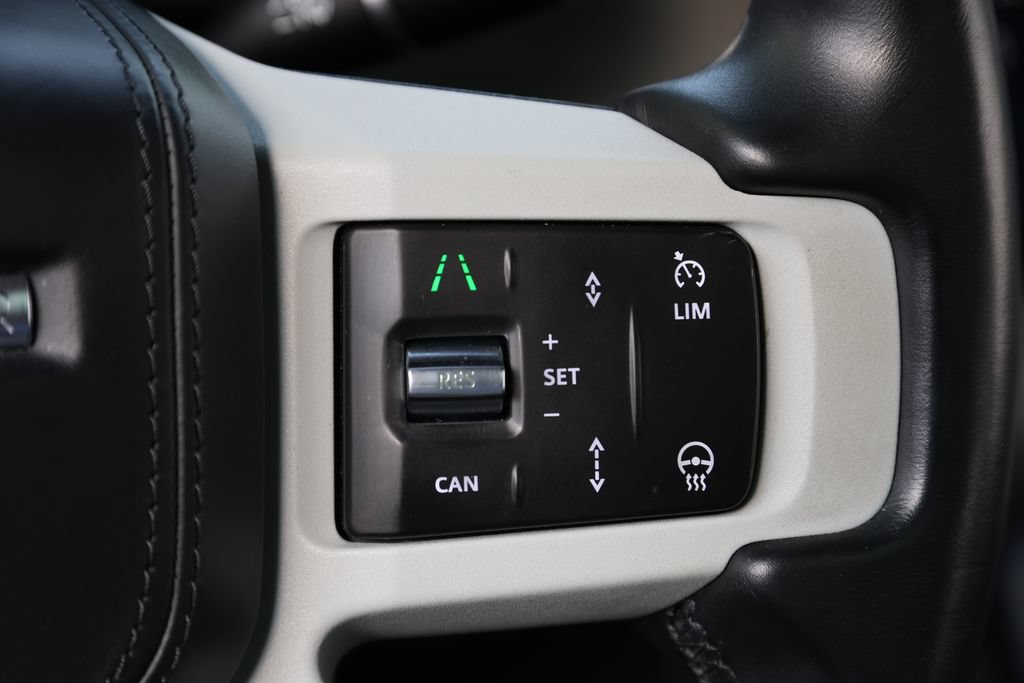 Used 2020 Land Rover Defender 110 HSE AWD/4WD image 27
