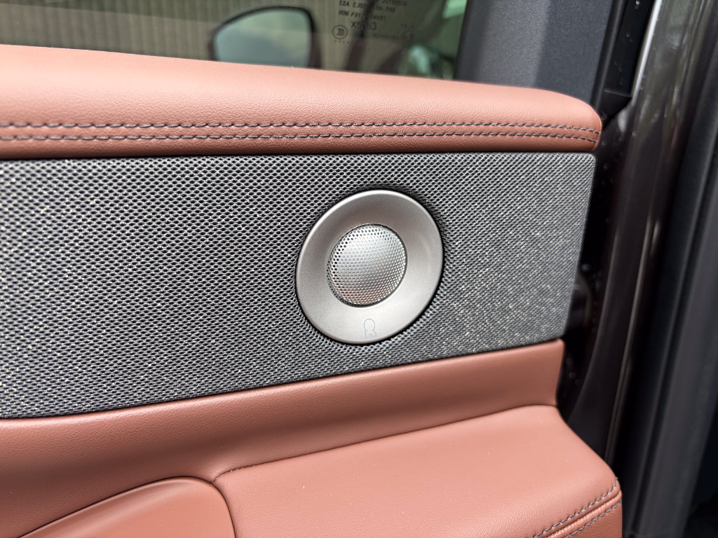 New 2027 Lincoln Navigator Reserve AWD/4WD image 21