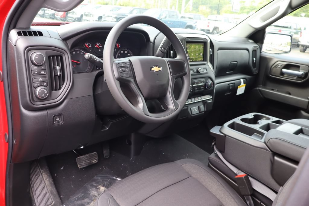 New 2026 Chevrolet Silverado 1500 Custom AWD/4WD image 6