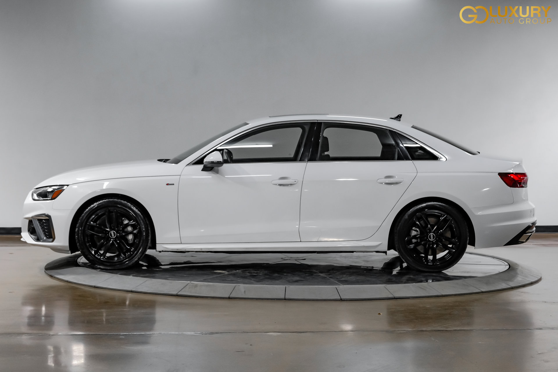 Used 2023 Audi A4 2.0T Premium Plus w/ Premium Plus Package AWD/4WD image 13