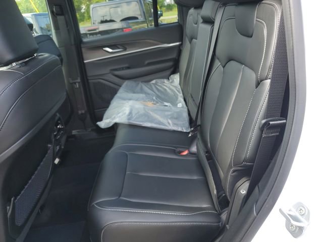 New 2025 Jeep Grand Cherokee Limited image 17