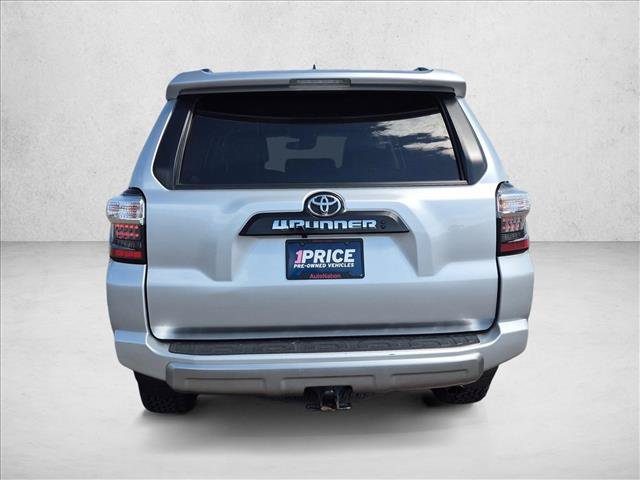 Used 2020 Toyota 4Runner TRD Off-Road Premium AWD/4WD image 7