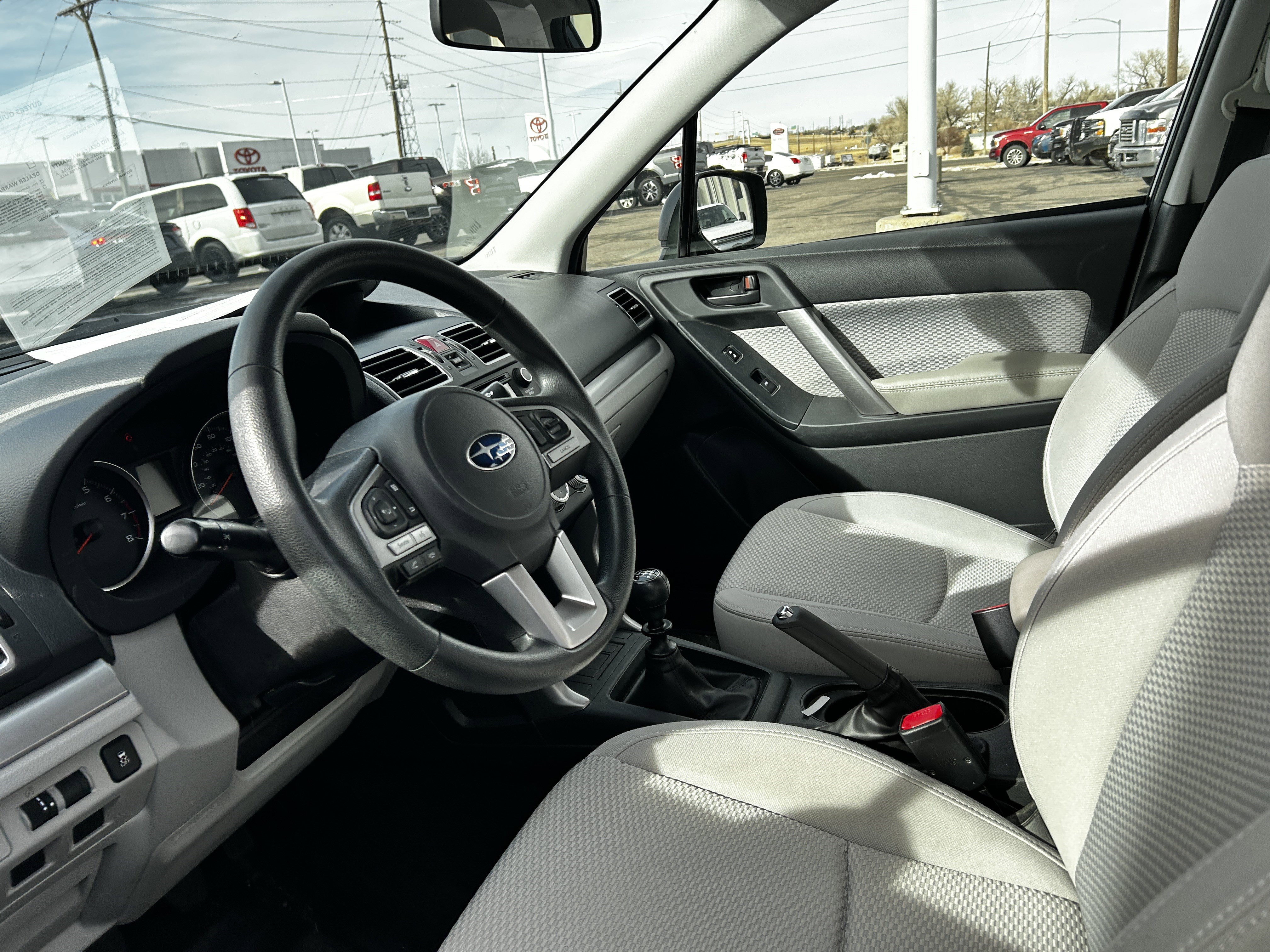 Used 2017 Subaru Forester 2.5i image 9