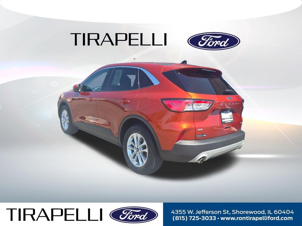 Certified 2020 Ford Escape SE FWD image 2