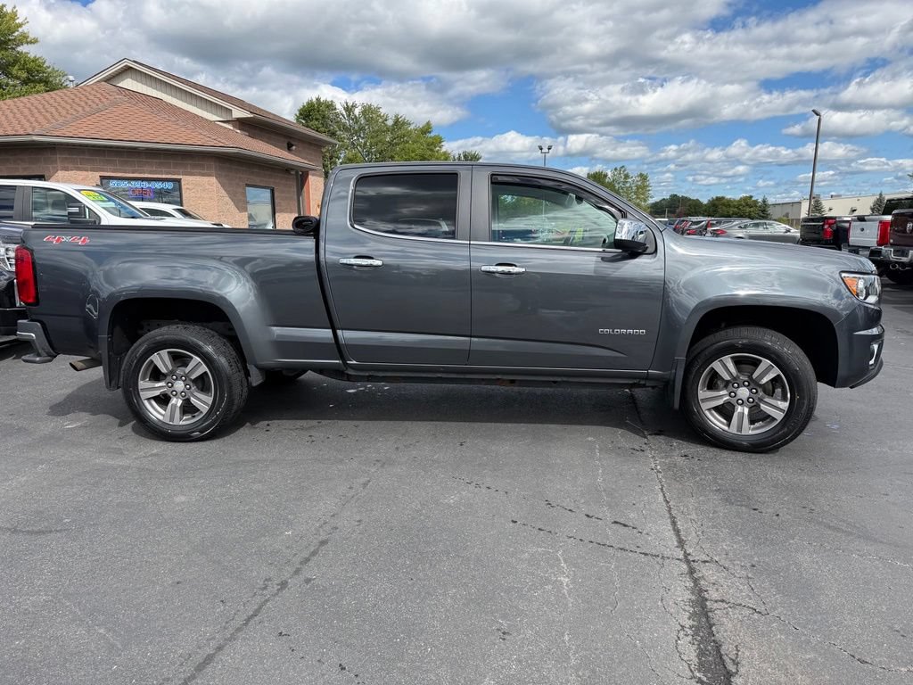 Used 2016 Chevrolet Colorado LT w/ Luxury Package, Chrome AWD/4WD image 4