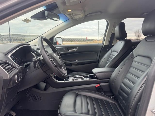 Certified 2019 Ford Edge SEL w/ Equipment Group 201A image 7