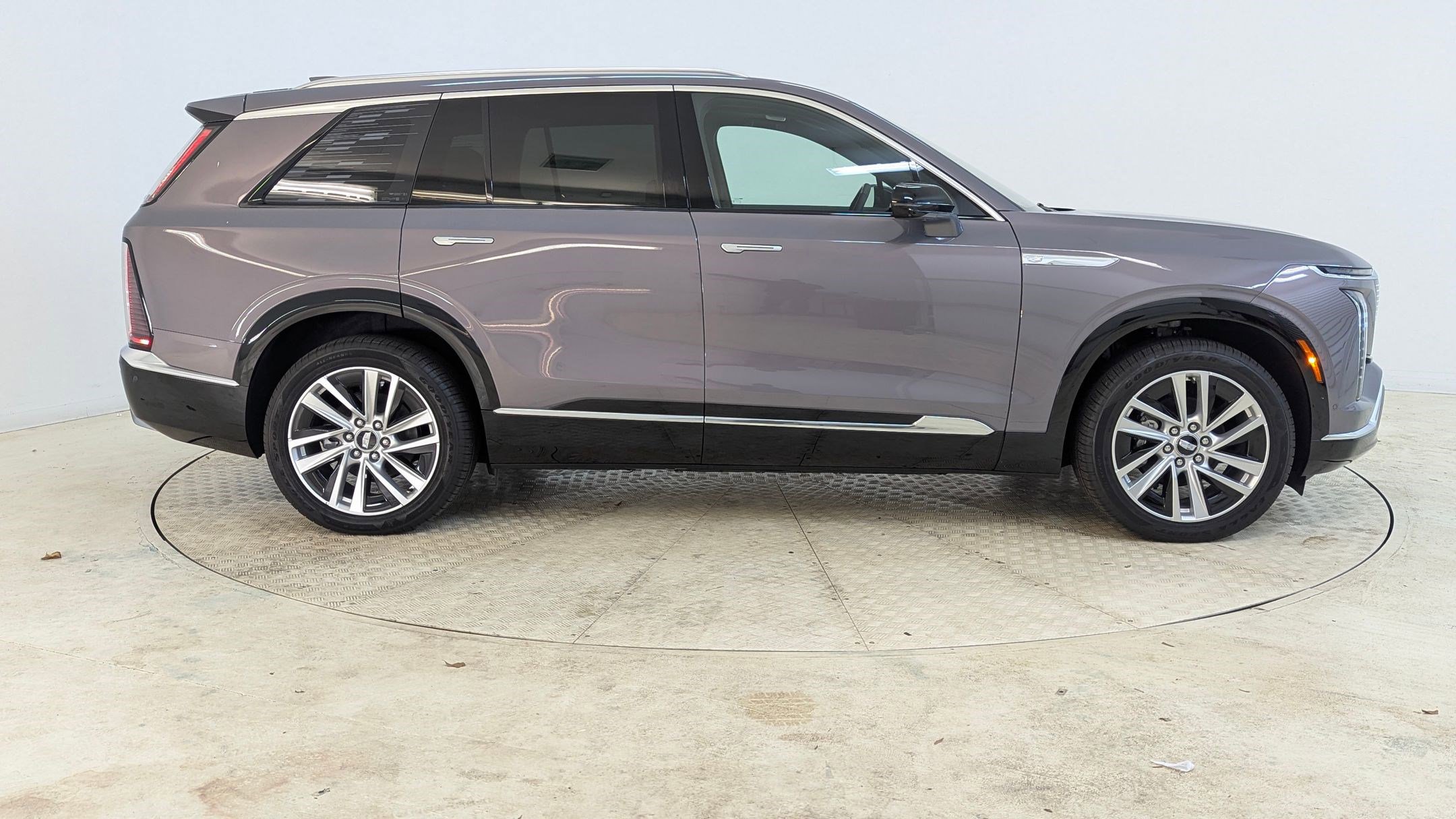 New 2026 Cadillac Vistiq Luxury image 7