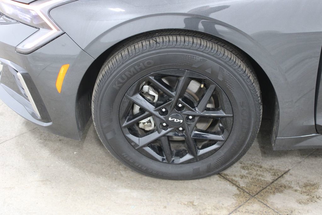 Used 2025 Kia K5 LXS image 44
