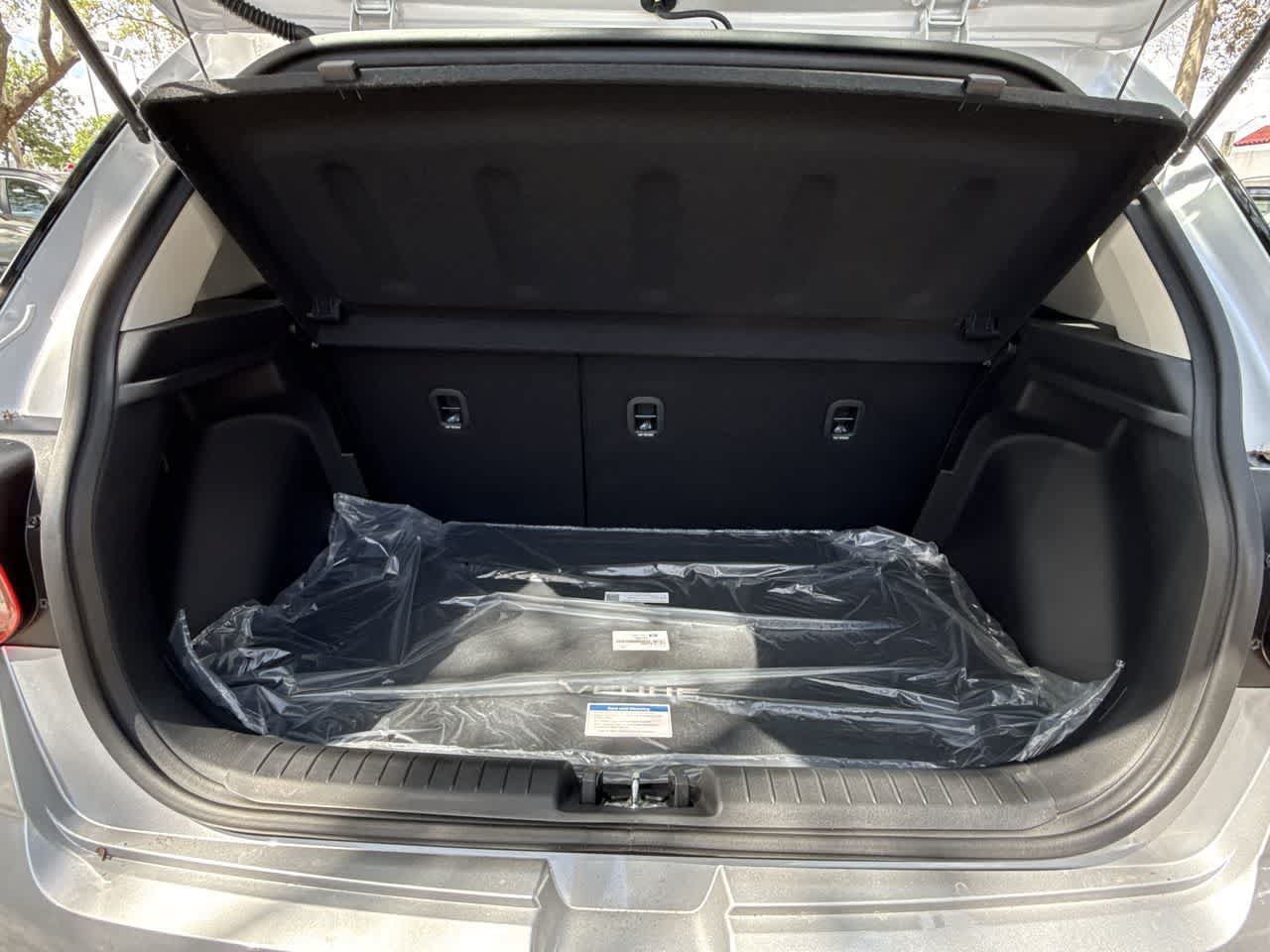 New 2026 Hyundai Venue SEL FWD image 25
