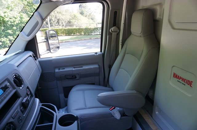 New 2027 Ford E-450 and Econoline 450 Super Duty w/ Power Equipment Group image 22