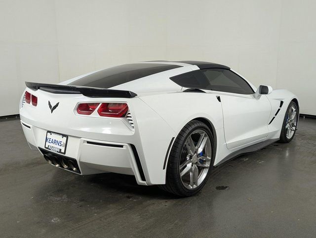 Used 2015 Chevrolet Corvette Stingray Coupe w/ 2LT Preferred Equipment Group image 7
