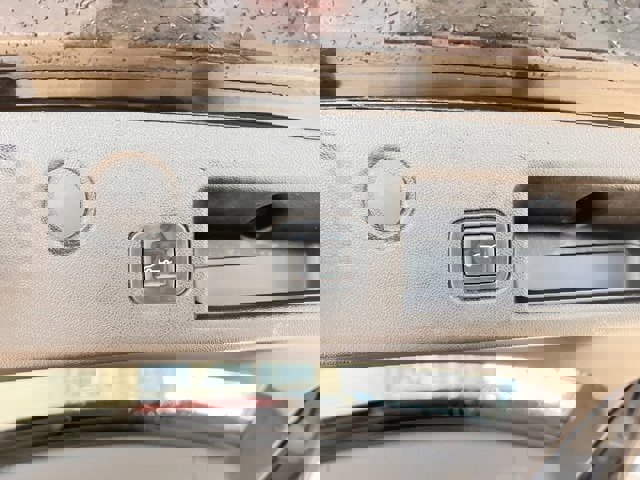 Used 2019 Chevrolet Equinox LT image 7