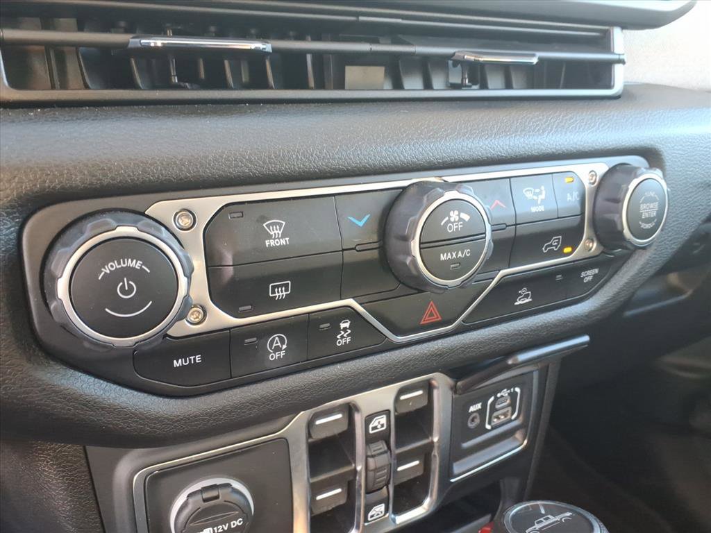 Used 2024 Jeep Gladiator Sport image 19