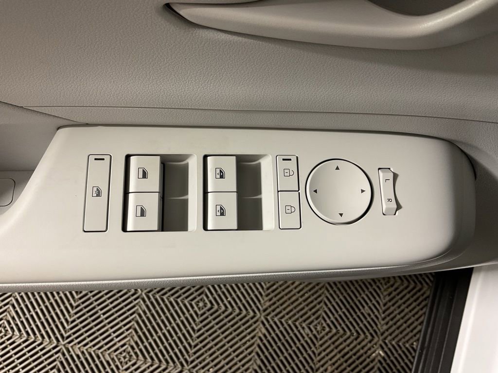 New 2026 Hyundai Kona SEL Sport image 19