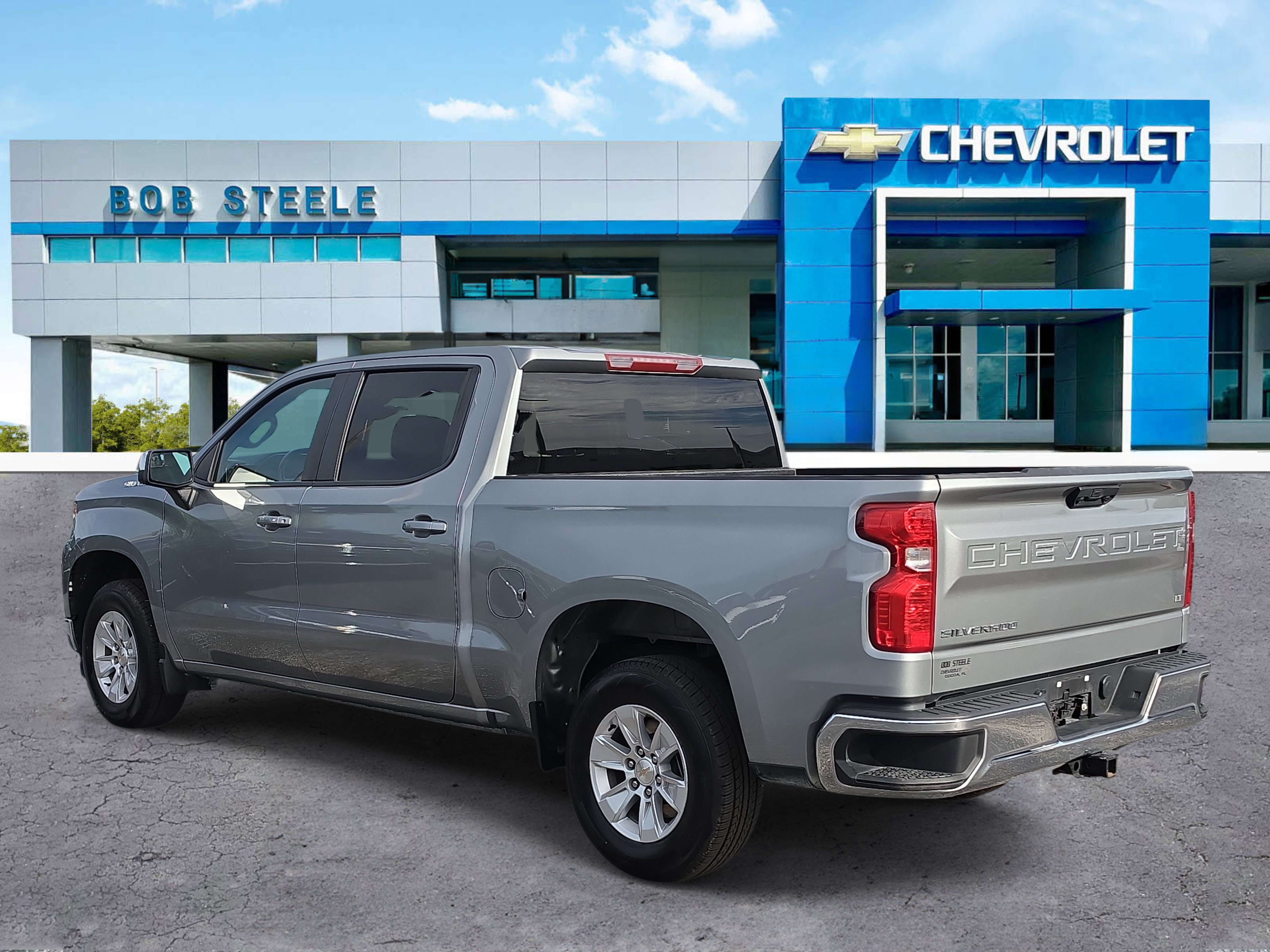 Certified 2025 Chevrolet Silverado 1500 LT RWD image 3