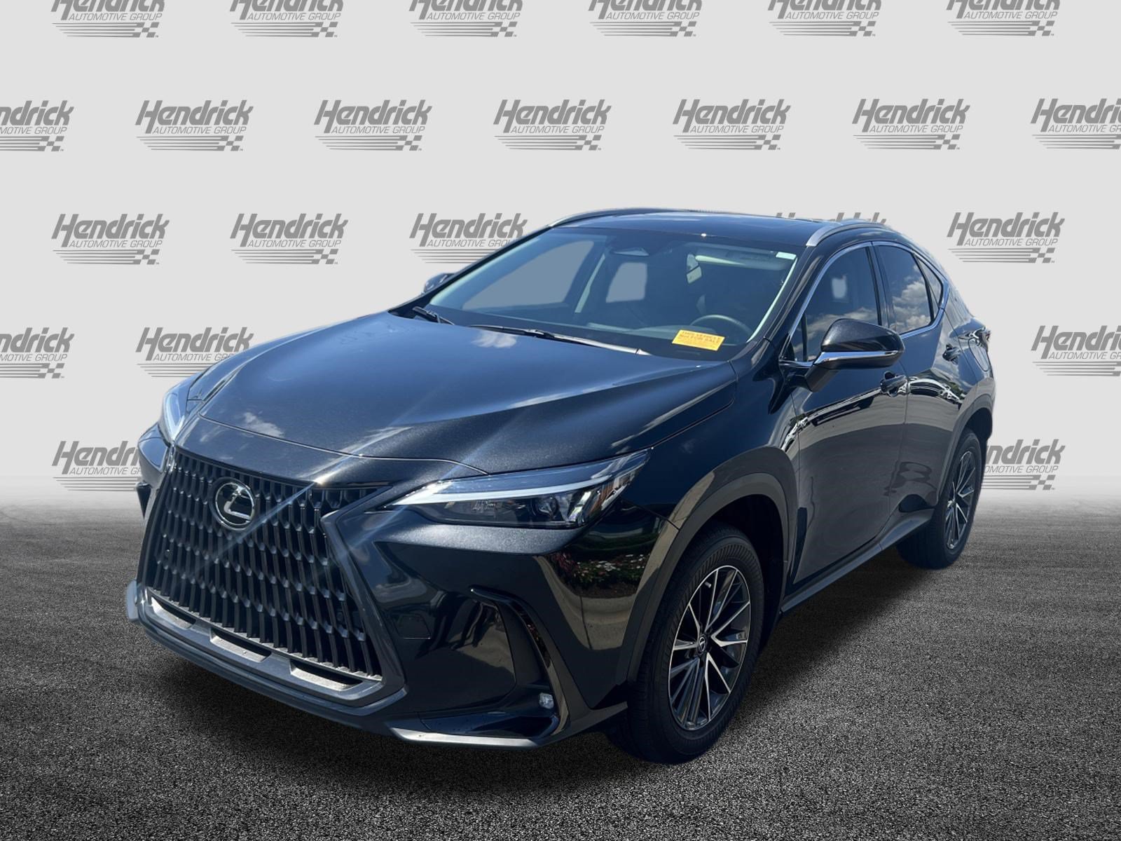 Certified 2025 Lexus NX 350 AWD w/ Accessory Package (2T) image 5