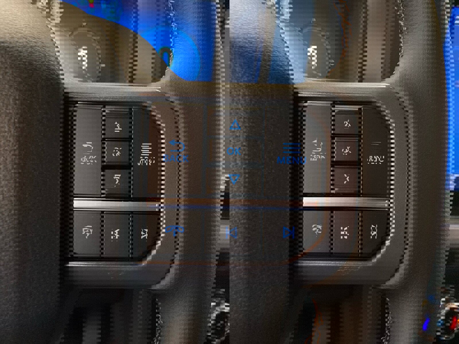 New 2025 Ford F150 Lariat w/ Equipment Group 502A High image 21