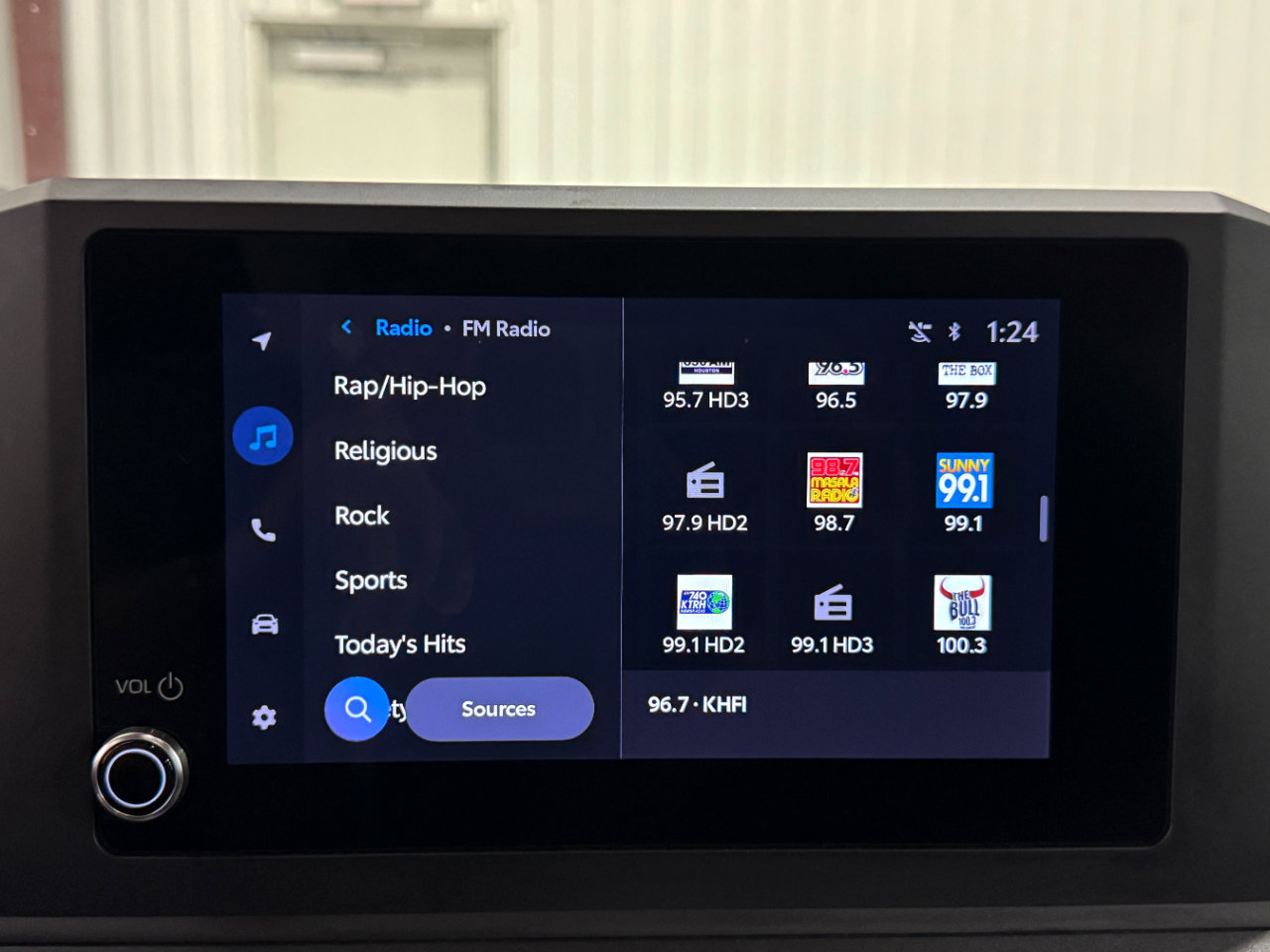 Used 2024 Toyota Tacoma SR image 23