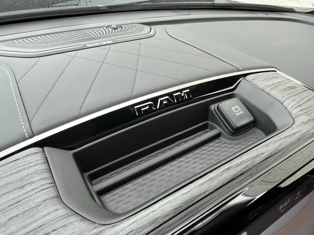 New 2026 RAM 3500 Limited AWD/4WD image 21
