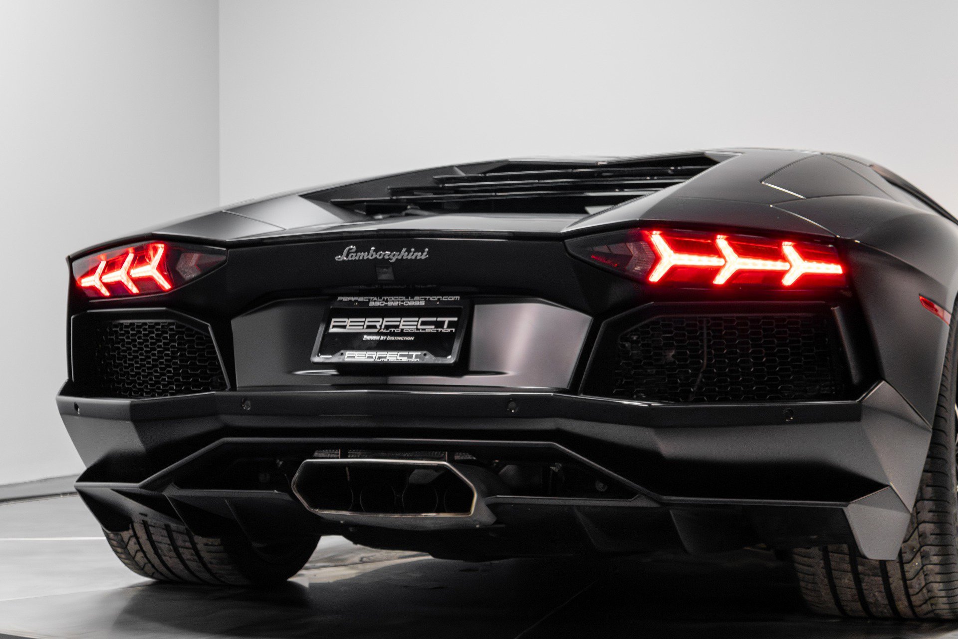 Used 2014 Lamborghini Aventador LP 700-4 image 72