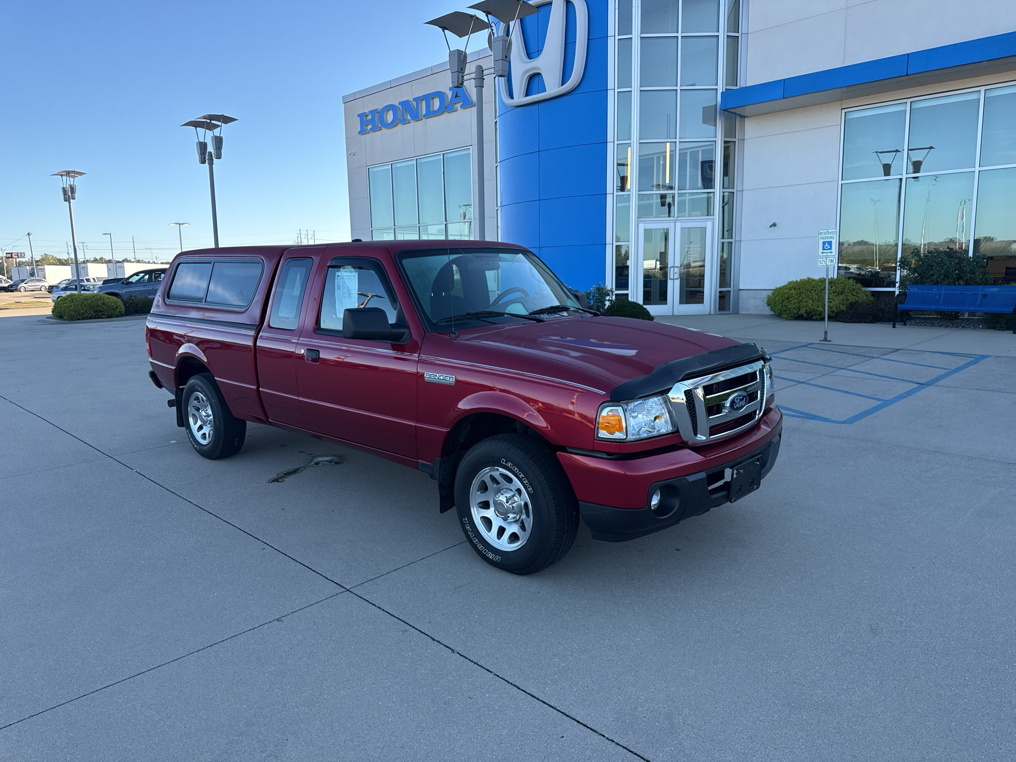 Used 2011 Ford Ranger XLT RWD image 3